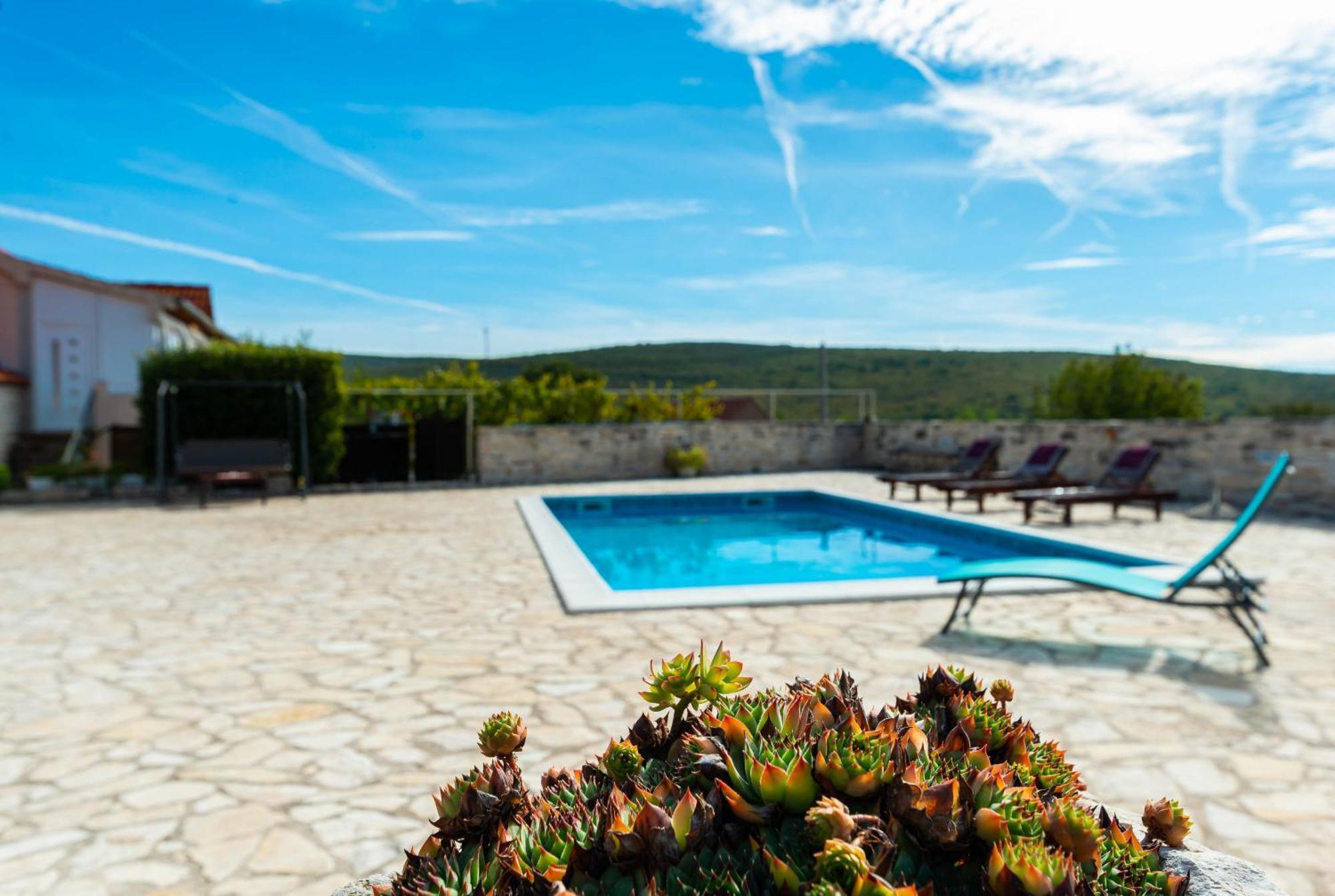 Dalmatian Country House Irena Bruska Экстерьер фото