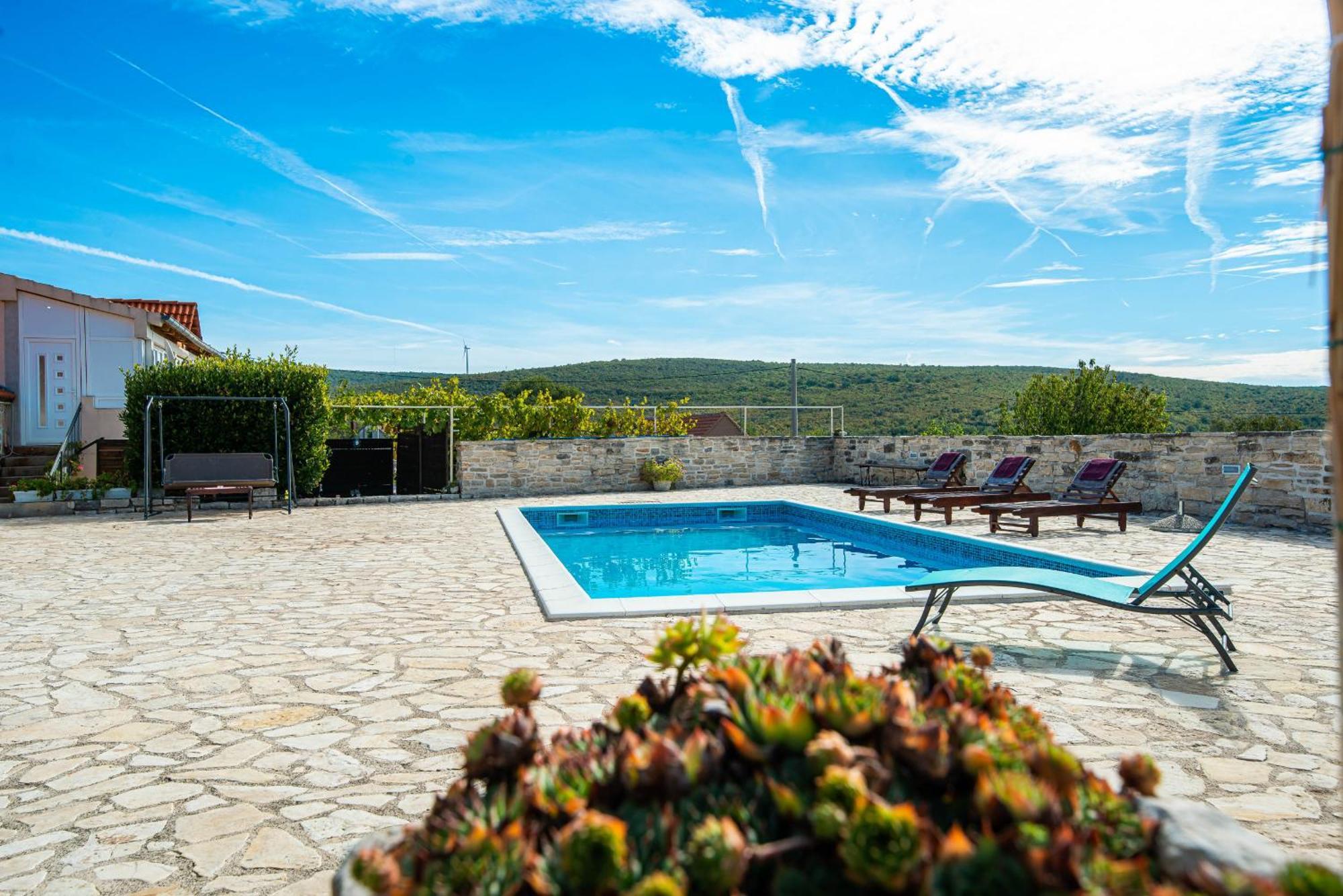 Dalmatian Country House Irena Bruska Экстерьер фото